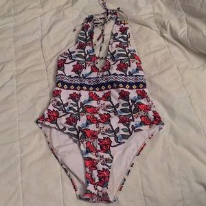 One piece swim suit